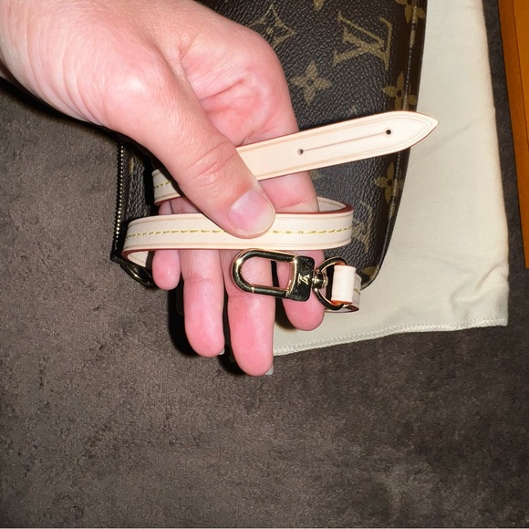 LOUIS VUITTON MONOGRAM POCHETTE ACCESSOIRES BAG POUCH CLUTCH - Picture 13 of 15